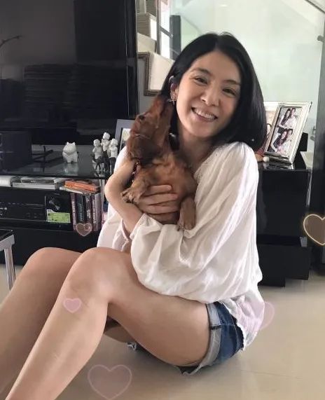 连金城武吴奇隆都追不到的她，嫁人赔光身家，却自称幸福满满！ ... ...