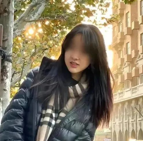 17岁女生遭校园霸凌转学后又失学：被获刑同学的家长举报违规借读 ... ... ...
