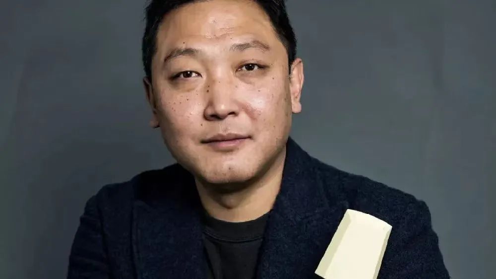 烧光13亿，钟薛高老板卖红薯还债