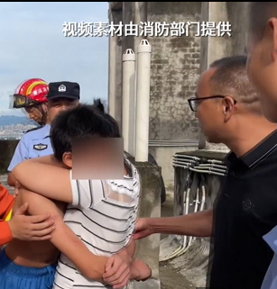 重庆2名中学生相约从33楼一跃而下，死前20分钟的朋友圈让人揪心… ... ...