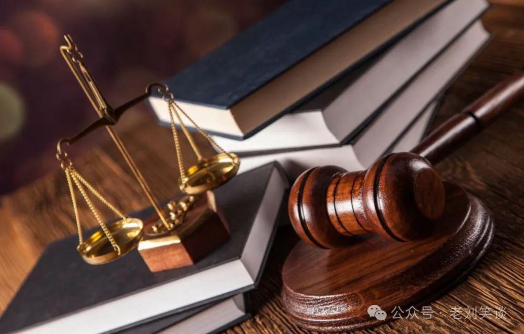 天理何在？60岁老太在公交车吃糍粑窒息身亡，家属却起诉司机索赔110万元：谁让你不阻  ...