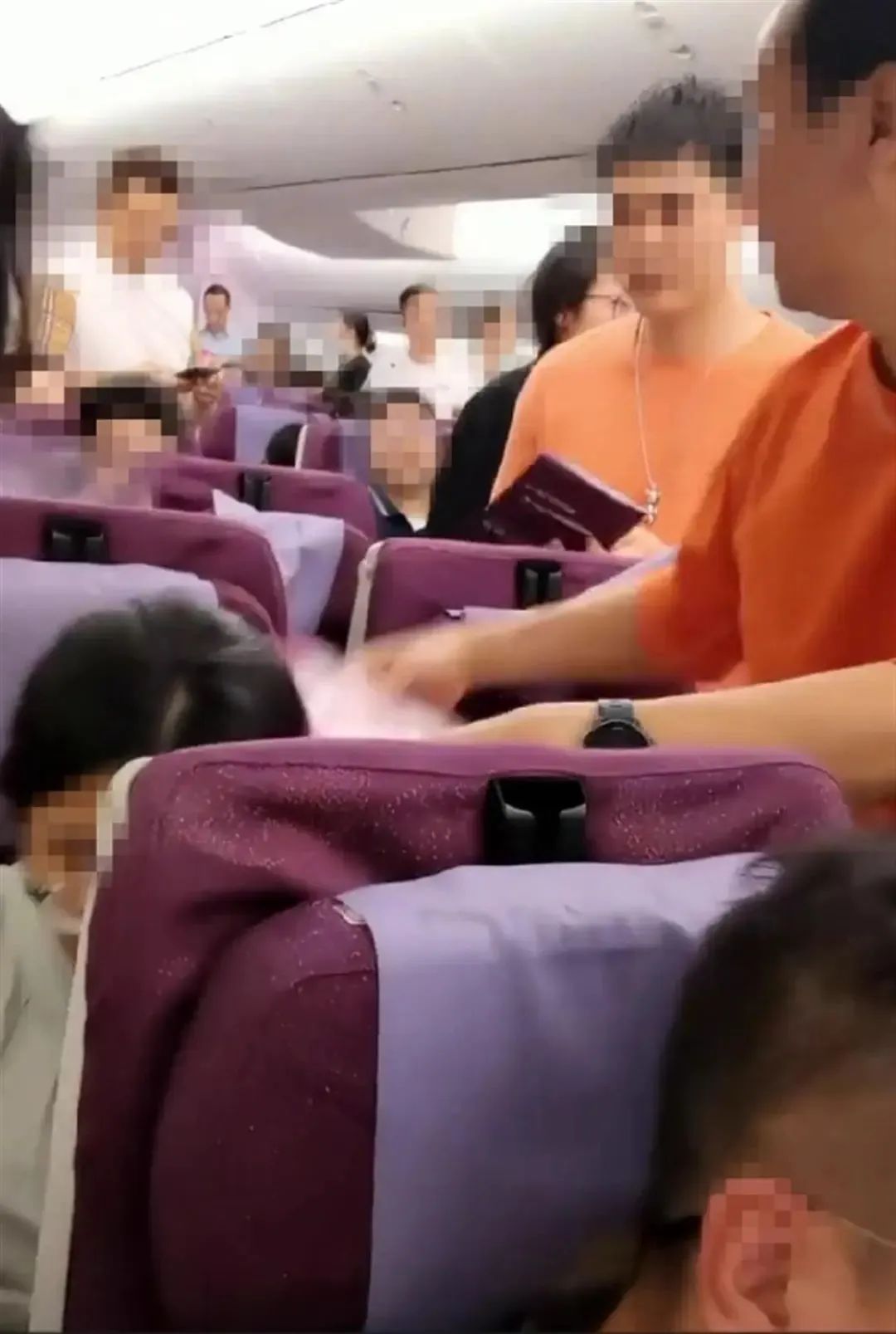 不开空调致乘客中暑？吉祥航空道歉