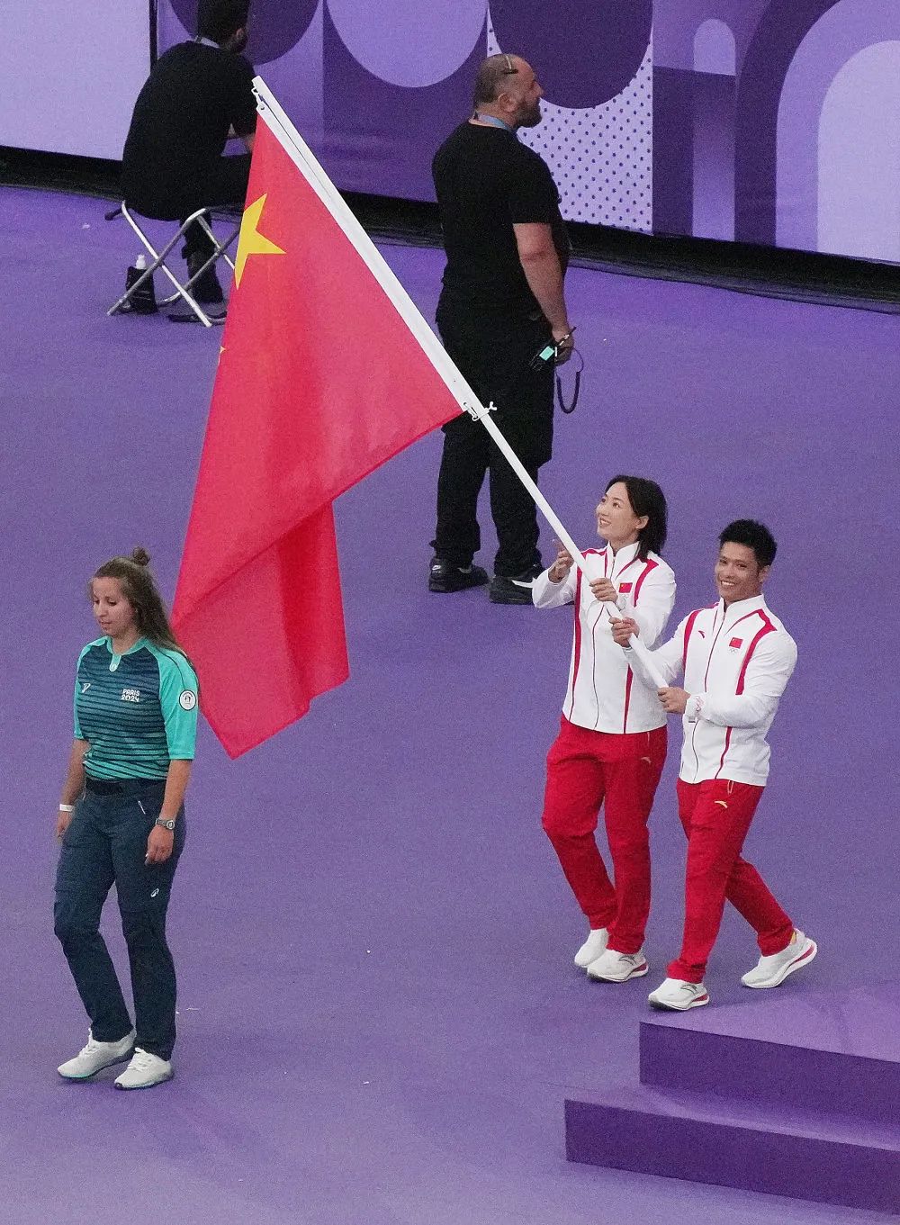 奥运会“打卡下班”后，运动员们在干啥？