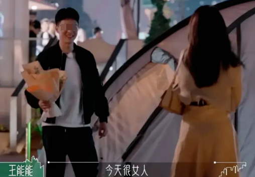 热搜第一！娱乐圈最甜情侣突然分手，全网懵圈了