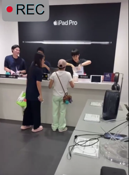 全红婵买苹果手机送妈妈，遭批“不支持国产”！