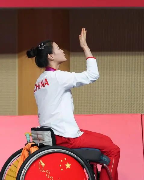 倒计时1天！来自上海的她将任中国代表团旗手，成龙担任火炬手 ... ... ...