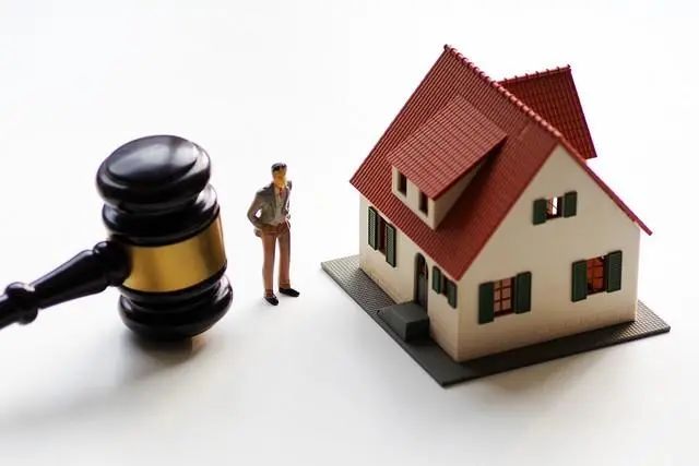 男子房贷难办，欲退首付款未果，当地住建局：企业不愿解除合同，正协调 ... ... ...