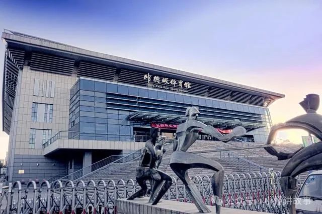 2024新加坡富豪榜出炉：前10名福建籍占一半，总身家超过3500亿元 ... ... ...