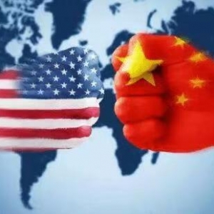 美宣布对中国商品加征10%关税