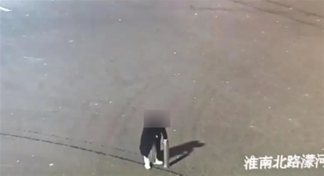 视频热传！男子点烟花时被炸身亡? 殡仪馆：已收到遗体