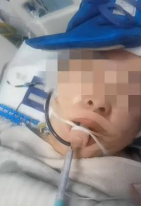 三胎宝妈花12万做私密修复突然昏迷，家属哭诉：医生说基本没希望了 ... ... ...