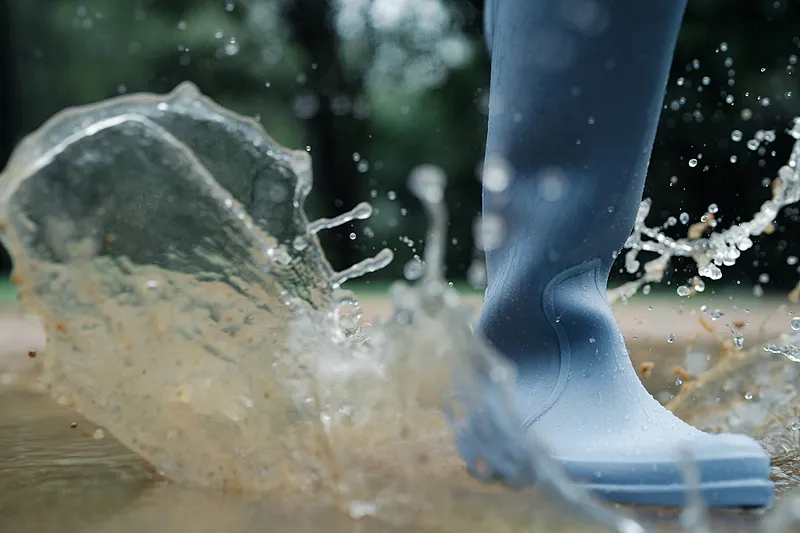 暴雨天气，这份安全指南请师生家长收好！