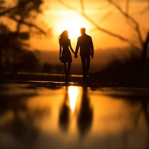 那些男男女女的糗事，也是这个世界生动真实的一面｜羊晚快评 ... ...