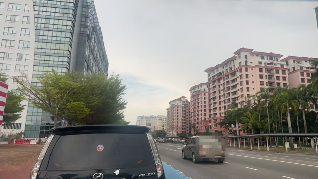 手机刚买10天就在境外被偷！杭州女子一番操作后找回，嫌疑人也被抓了 ... ...