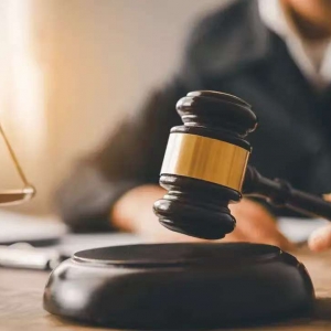 广东一男子分手后要求女方返还18852元，其中3500元转账备注为“彩礼”，法院：实为主  ...