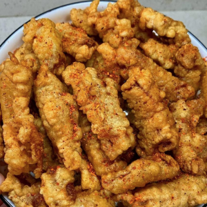 我妈手把手教我的椒盐小酥肉，太香了吧～