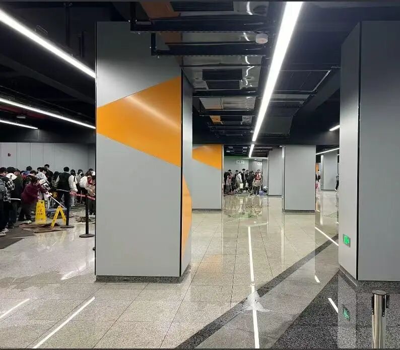 地铁站充斥臭味，最新通报