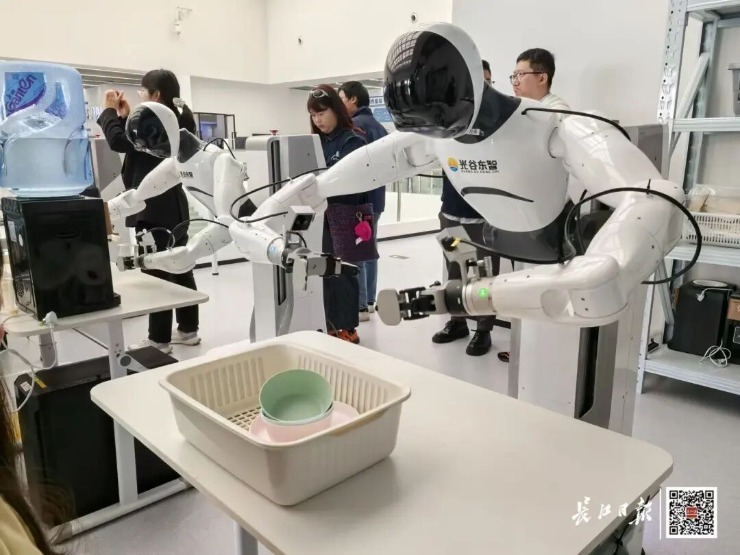 武汉，连拿多个第一！