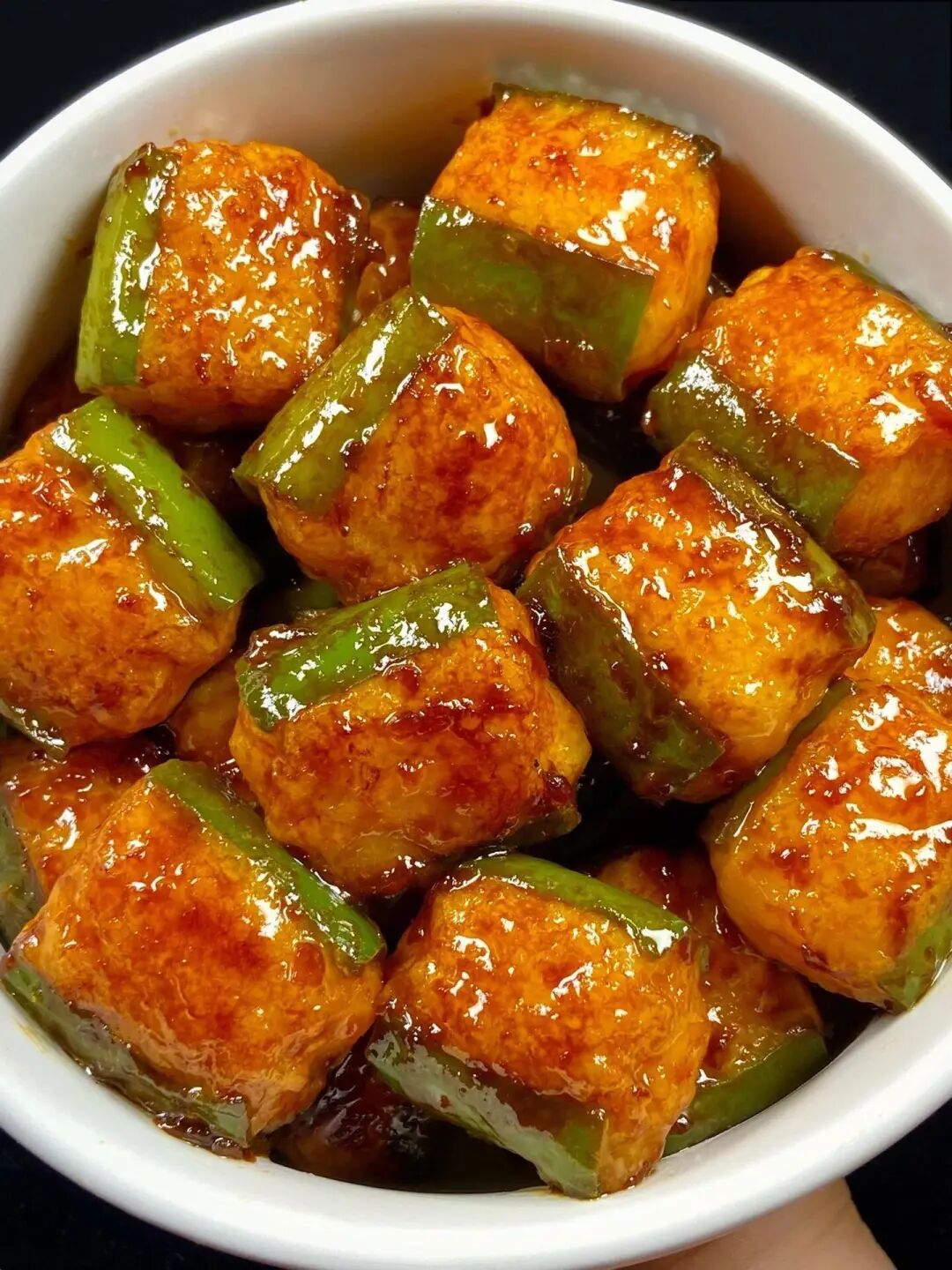 一口爆汁的家常小确幸：青椒酿虾滑