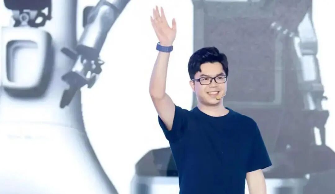 原“华为天才少年”（1993年生），出任上市公司董事长