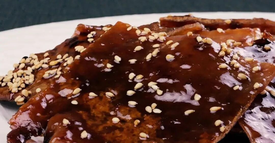 做猪肉脯时，有人先擀，有人直接煎，大厨：全不对，教你正确做法 ... ...