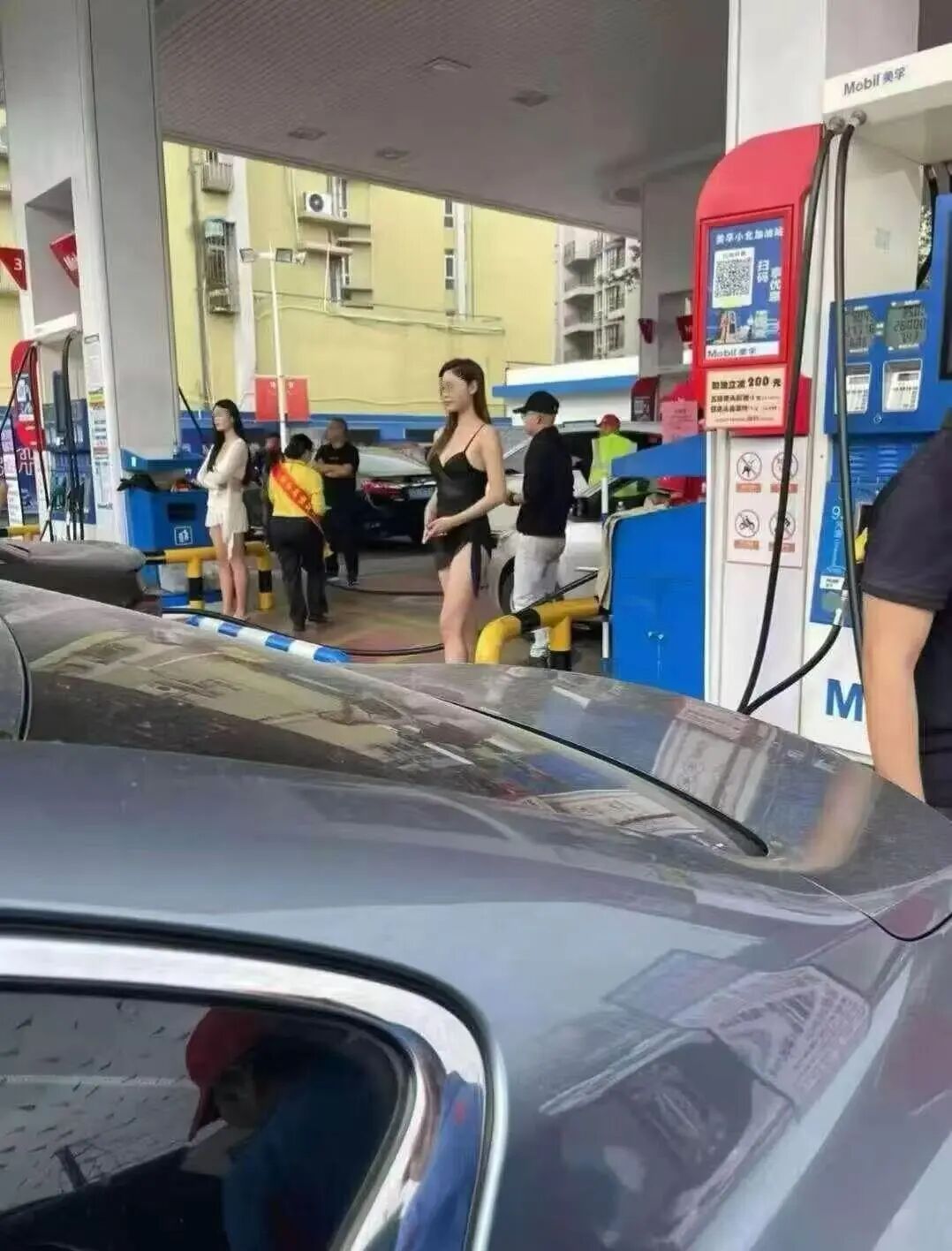 江门一加油站“低俗营销”被叫停！律师：已涉嫌违反广告法 ... ... ...