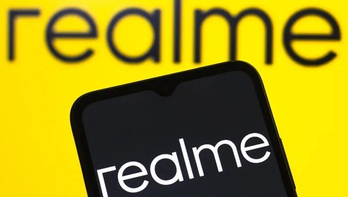 年底启动大规模裁员？真我手机回应