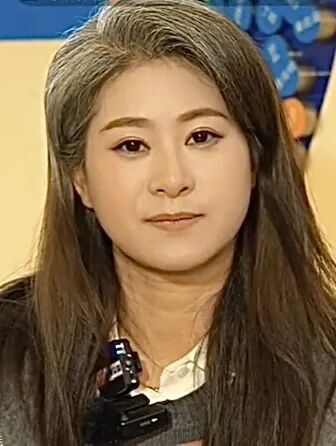 被丈夫与闺蜜双重背叛，一夜白头的“场子姐”胜诉！