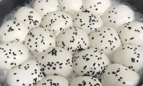 我家馒头不蒸，下锅煎一煎，金黄焦脆，满口留香，比包子好吃！ ... ...