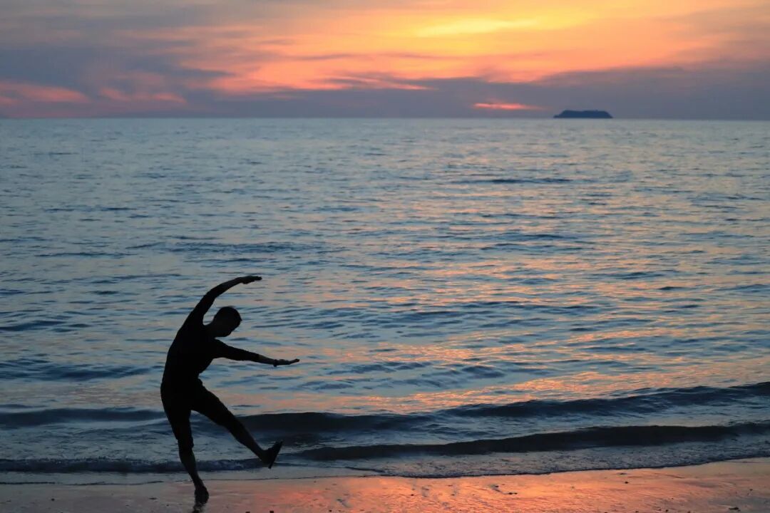 32岁程序员周末猝死，让人清醒：决定寿命长短，运动第三，睡觉第二，第一是...... ... ...