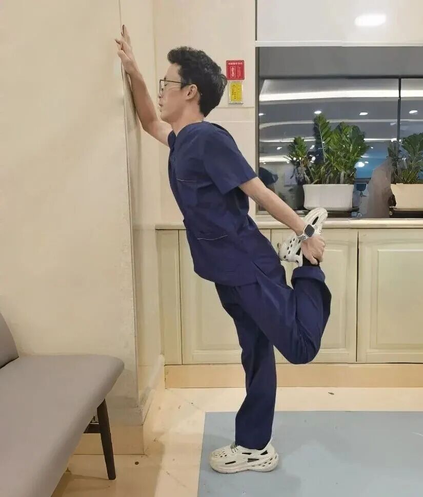 不跑不跳！一个被严重低估的“长寿动作”，医生都在推荐