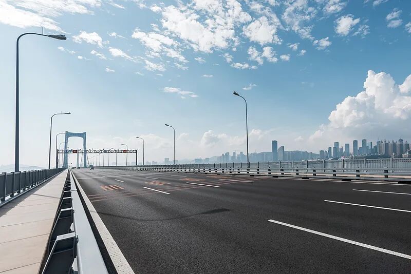 春运自驾返乡，要小心高速上这道“吃人缝隙”！