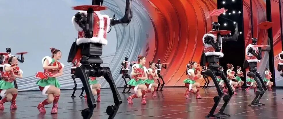 这个春节，机器人疯狂打工