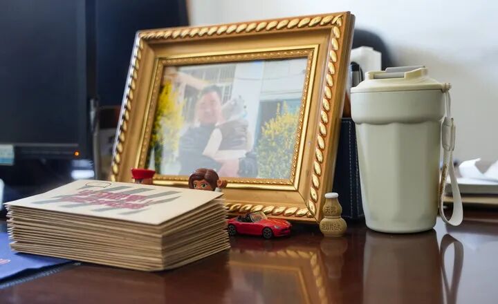 “对不起，我的宝贝……”