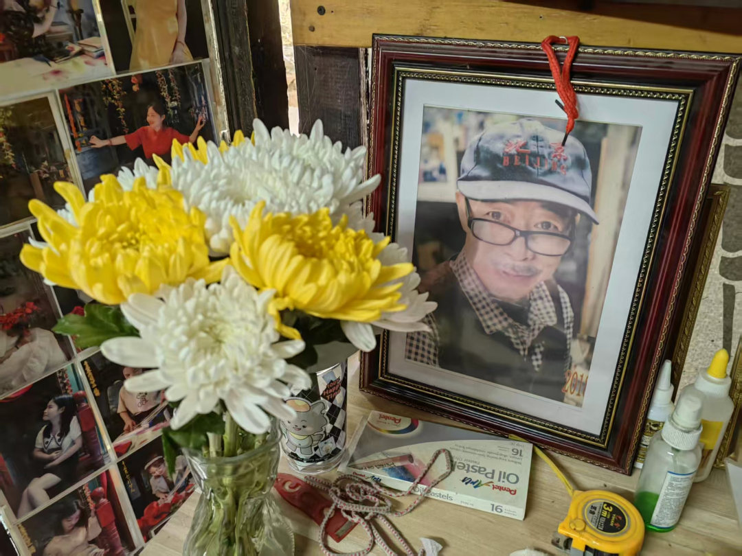 小镇照相师：镜头对准小镇五十年，自选“遗像”提前告别亲友 ... ...