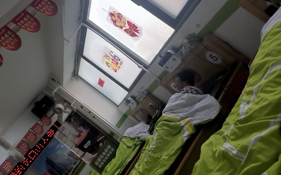 天价“发热床垫”调查：店员夸大疗效，宣称每天躺一躺能治癌症高血压 ... ...