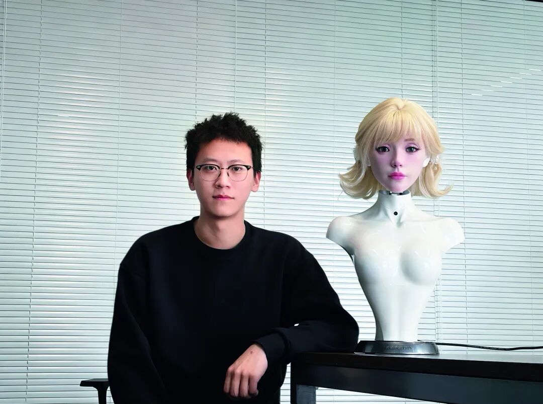 百万网友当“电子股东” ，“95后”博士造出“最像人”的机器人 ... ...
