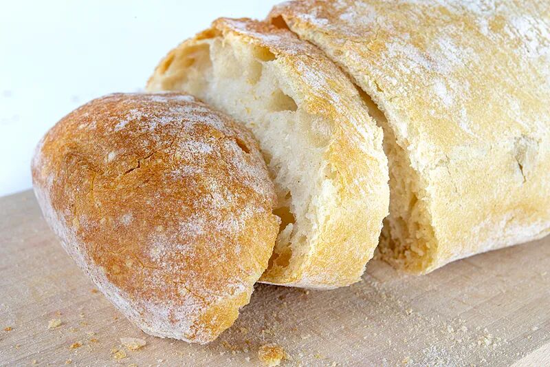 万物”皆可夹！这种面包最近卖爆了，很适合控糖、减脂人群！ ... ...