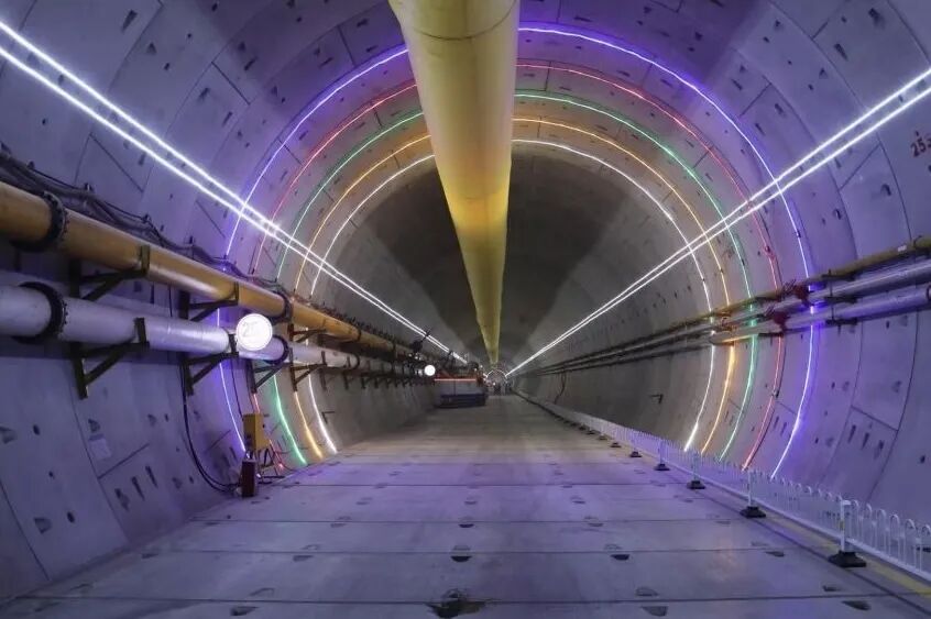 未来，珠海人可乘列车，1小时直达广州市区！这一工程有新进展，预计明年竣工！近日，新建广州站至广州南站联络线（简称“广南联络线”）控制性工程——西塱隧道建设再传捷报：承担西塱竖井至三山竖井区段4196米掘进  ...